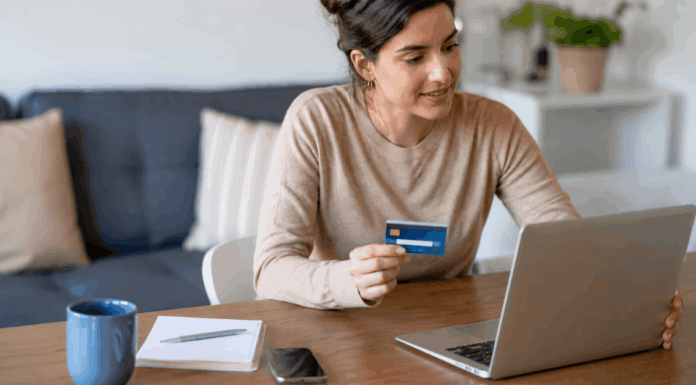 La Banque Postale Visa Classic Review: Fees, Features, and Benefits